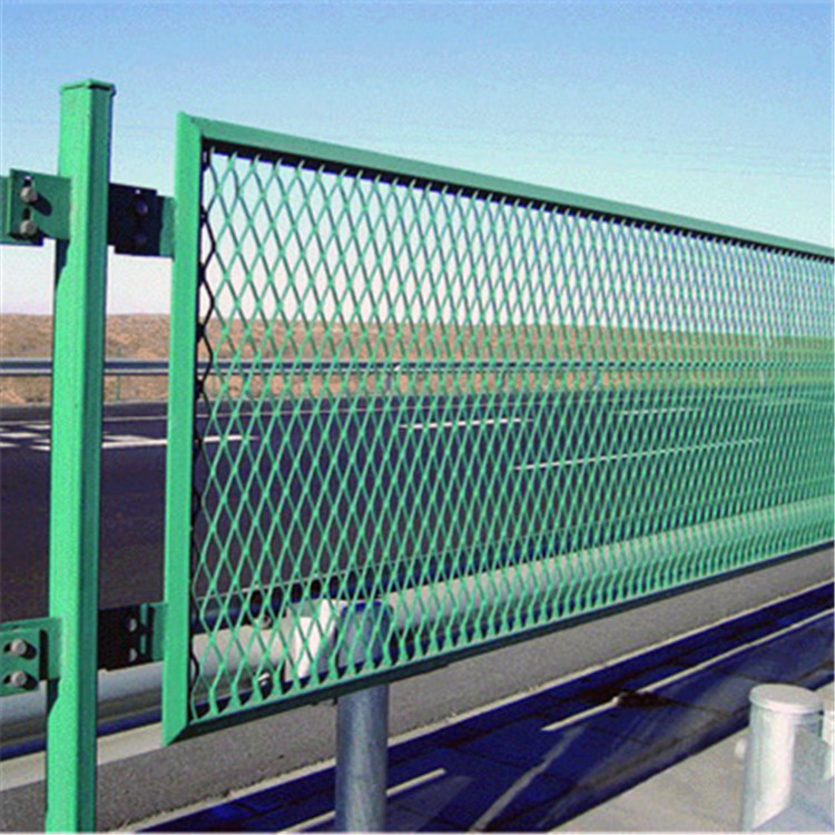 高速防眩網(wǎng)案例展示圖片2 高速防眩網(wǎng)案例展示圖片2