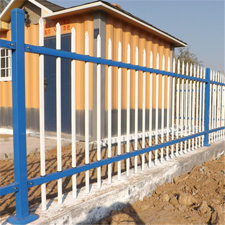 鋅鋼道路護(hù)欄案例展示圖片3 鋅鋼道路護(hù)欄案例展示圖片3